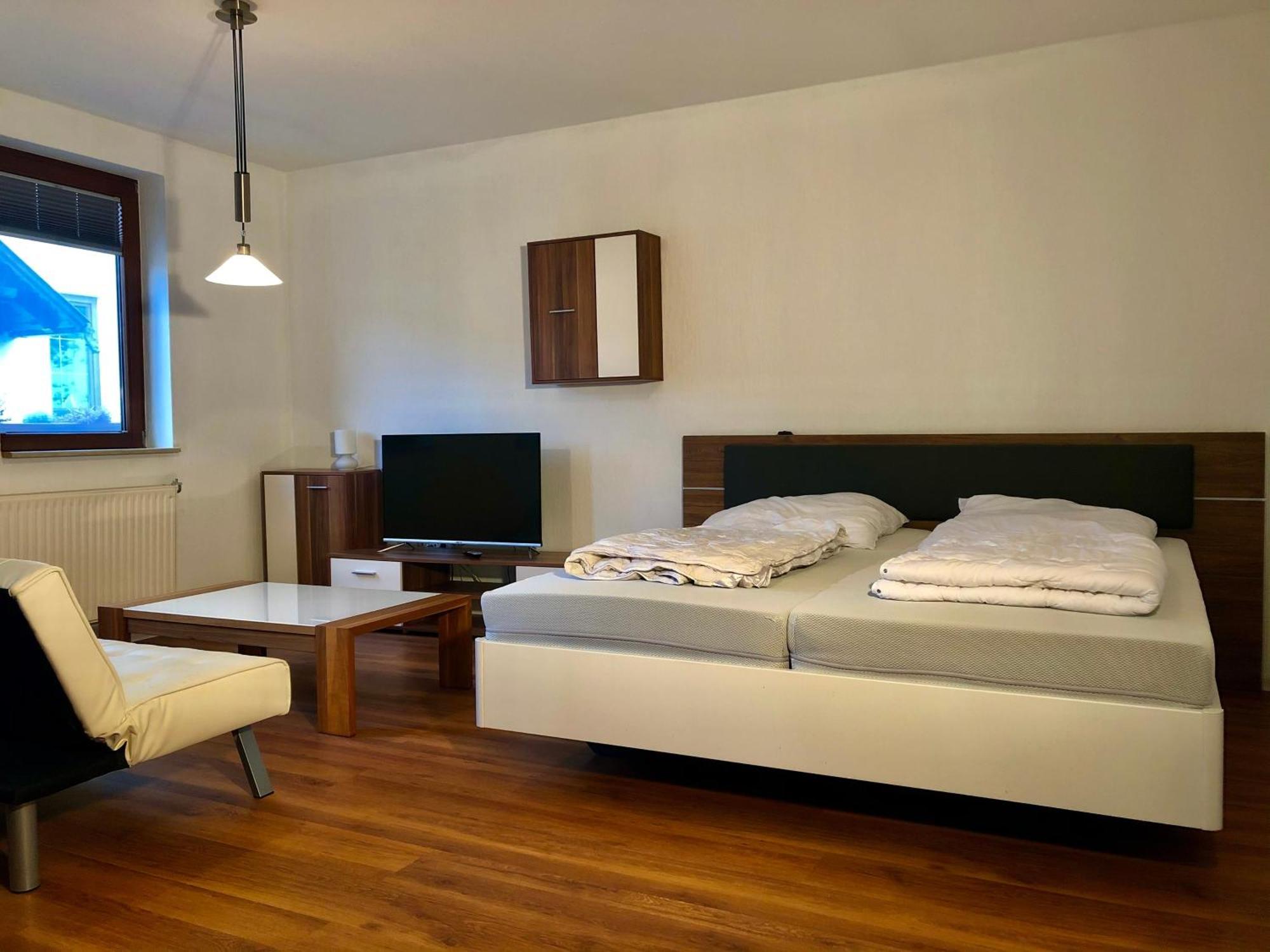 Ferienwohnung Familie Tröger Floh Exterior foto